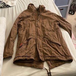 Super dry brown raincoat